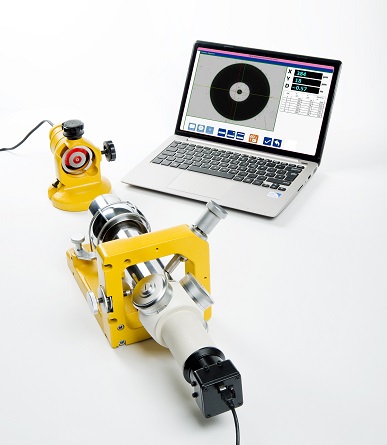 Digital alignment telescope